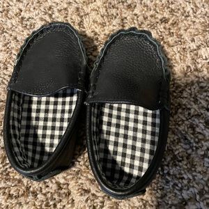 New SoJo Loafers Infant size US6